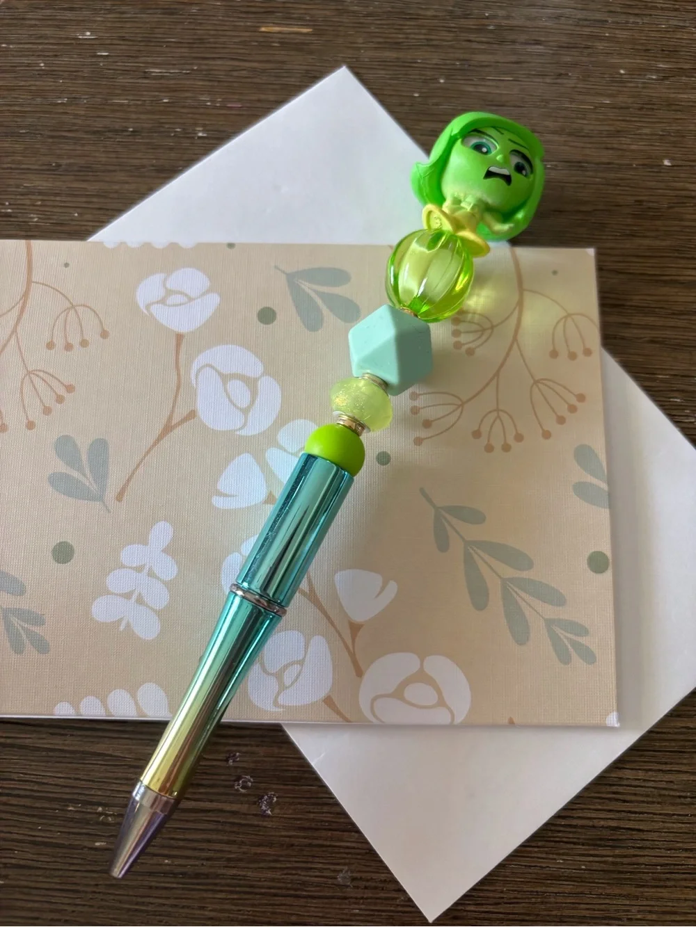 Disney Doorables: Inside Out: Disgust Dual Color handmade beaded pen